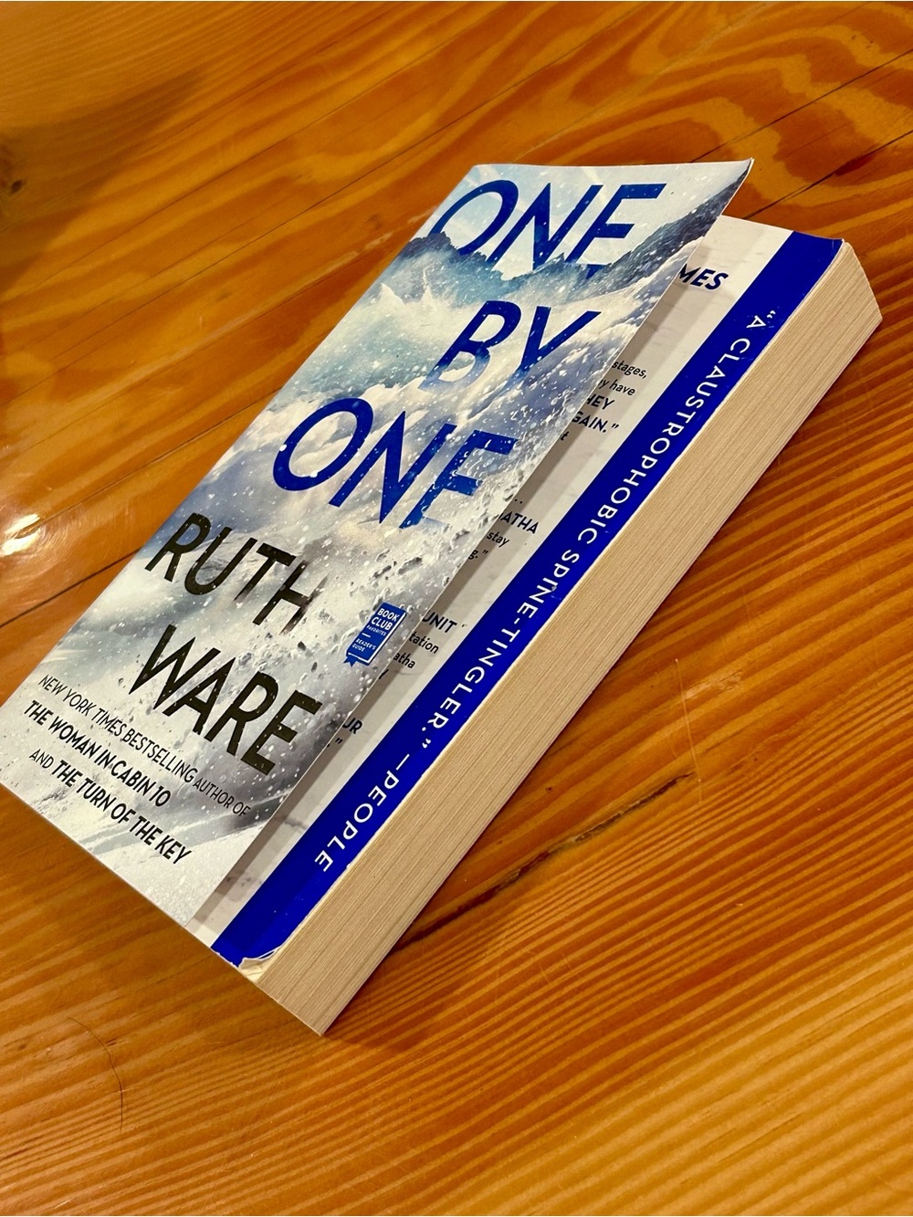 One By One Ruth Ware paperback book - Picture 3 of 5